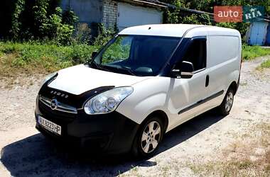 Вантажний фургон Opel Combo 2015 в Харкові