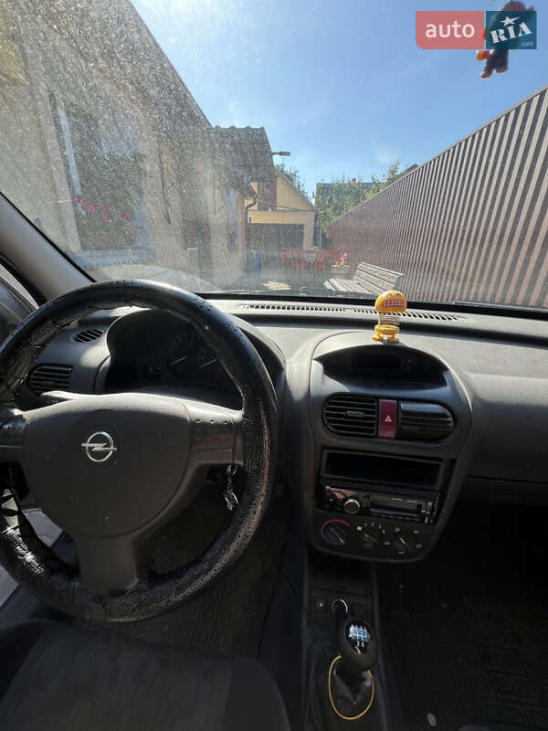 Минивэн Opel Combo 2009 в Луцке