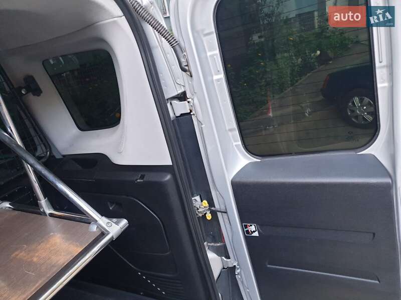 Минивэн Opel Combo 2015 в Кропивницком