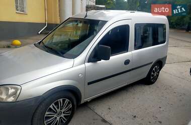 Мінівен Opel Combo 2008 в Кам'янському