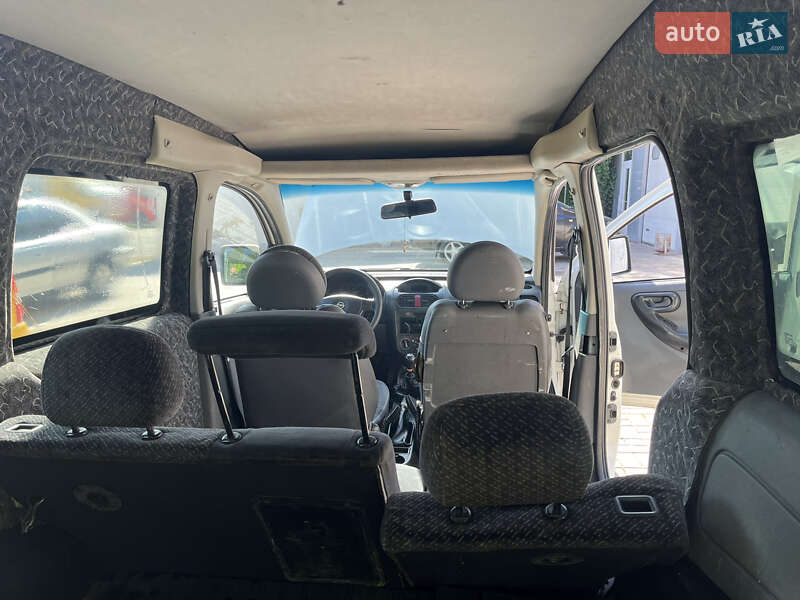 Минивэн Opel Combo 2002 в Каменец-Подольском