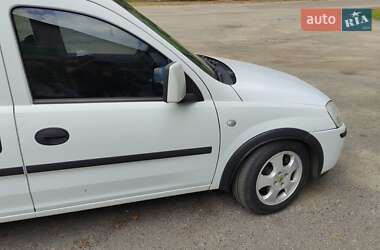 Минивэн Opel Combo 2009 в 