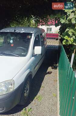 Минивэн Opel Combo 2006 в 