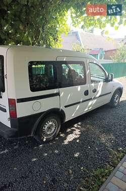 Минивэн Opel Combo 2006 в 