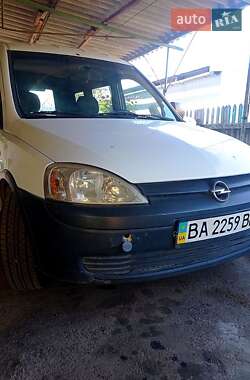 Минивэн Opel Combo 2006 в Никополе