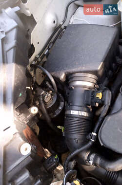 Грузовой фургон Opel Combo 2013 в 