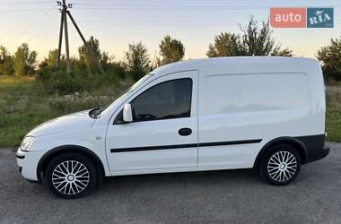 Грузовой фургон Opel Combo 2007 в 