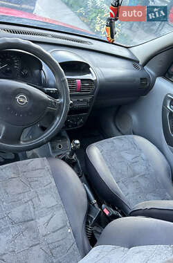 Грузовой фургон Opel Combo 2004 в 