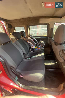 Минивэн Opel Combo 2008 в 