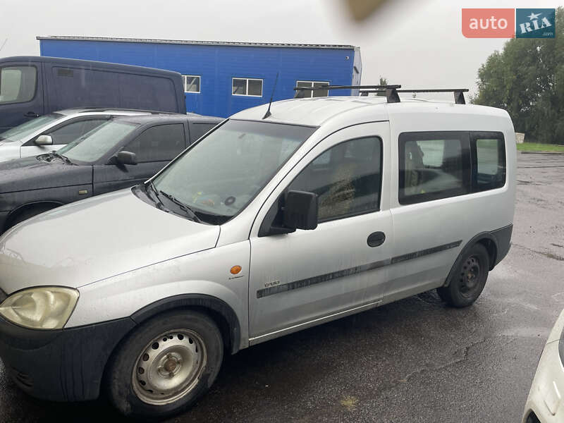 Минивэн Opel Combo 2002 в Решетиловке