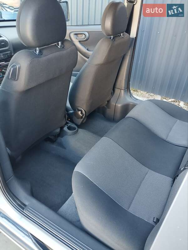 Минивэн Opel Combo 2009 в Делятине