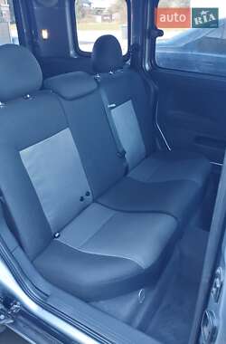 Минивэн Opel Combo 2009 в Делятине