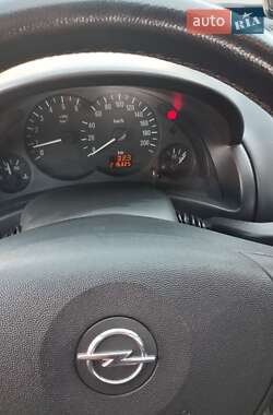 Минивэн Opel Combo 2009 в Делятине