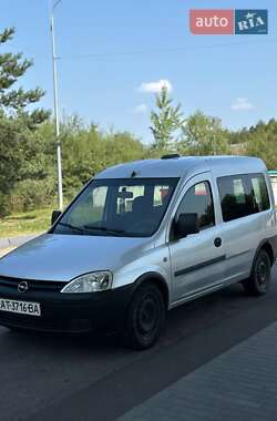 Минивэн Opel Combo 2006 в 