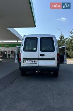 Минивэн Opel Combo 2006 в 