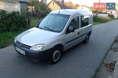 Минивэн Opel Combo 2005 в 