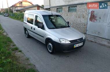 Минивэн Opel Combo 2005 в 