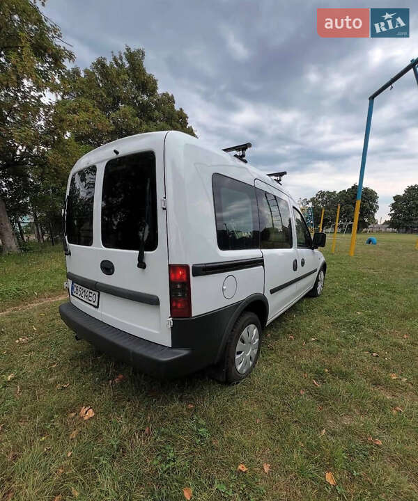 Минивэн Opel Combo 2006 в Киеве
