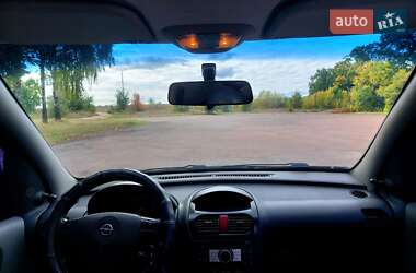 Минивэн Opel Combo 2005 в 