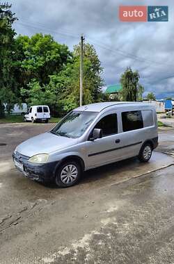Минивэн Opel Combo 2002 в 
