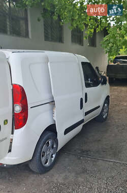 Грузовой фургон Opel Combo 2012 в 