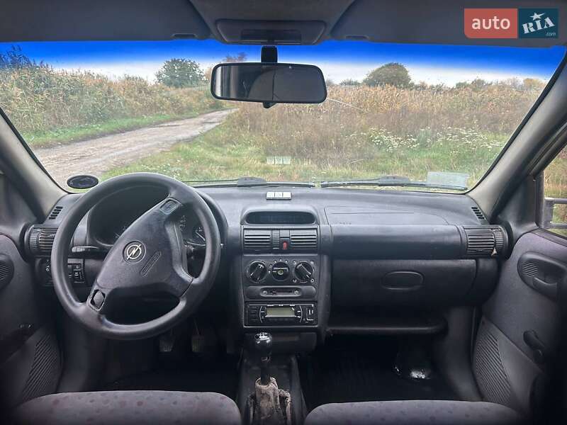 Грузовой фургон Opel Combo 1999 в Первомайске фото 3 Грузовой фургон Opel Combo 1999 в Первомайске