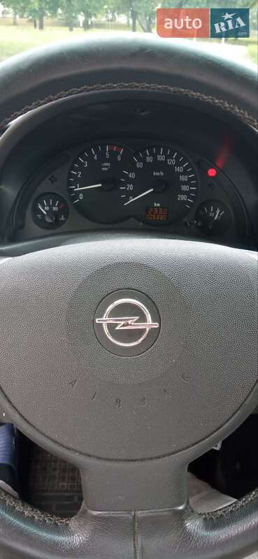 Минивэн Opel Combo 2010 в Врадиевке