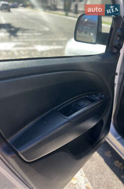 Минивэн Opel Combo 2012 в 