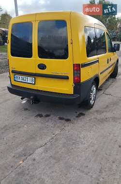 Минивэн Opel Combo 2004 в  фото 7 Минивэн Opel Combo 2004 в