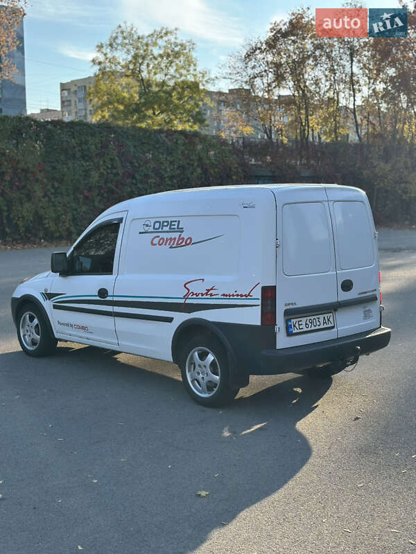 Вантажний фургон Opel Combo 2004 в Дніпрі фото 5 Вантажний фургон Opel Combo 2004 в Дніпрі