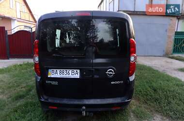 Минивэн Opel Combo 2012 в 