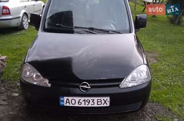 Минивэн Opel Combo 2006 в Турьих Реметах Минивэн Opel Combo 2006 в Турьих Реметах