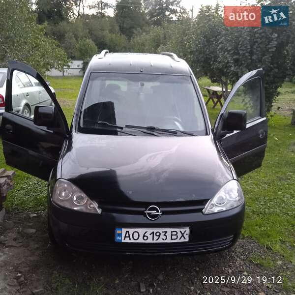 Мінівен Opel Combo 2006 в Тур’ї Ремети фото 3 Мінівен Opel Combo 2006 в Тур’ї Ремети