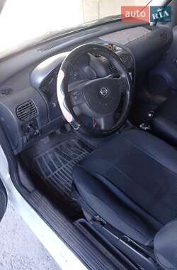 Минивэн Opel Combo 2006 в Никополе