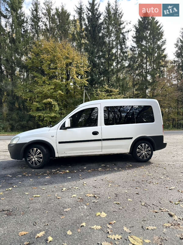 Мінівен Opel Combo 2009 в Хмільнику фото 3 Мінівен Opel Combo 2009 в Хмільнику