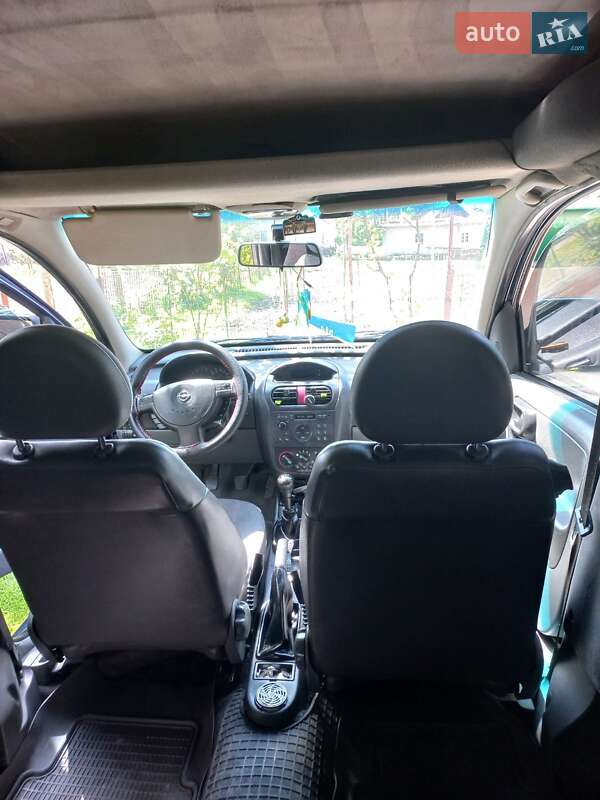Мінівен Opel Combo 2002 в Львові фото 2 Мінівен Opel Combo 2002 в Львові