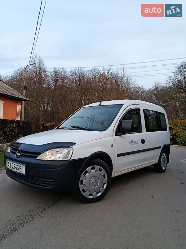 Минивэн Opel Combo 2006 в Броварах