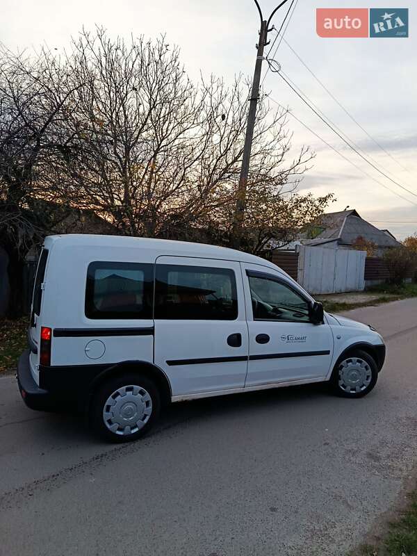 Минивэн Opel Combo 2006 в Броварах