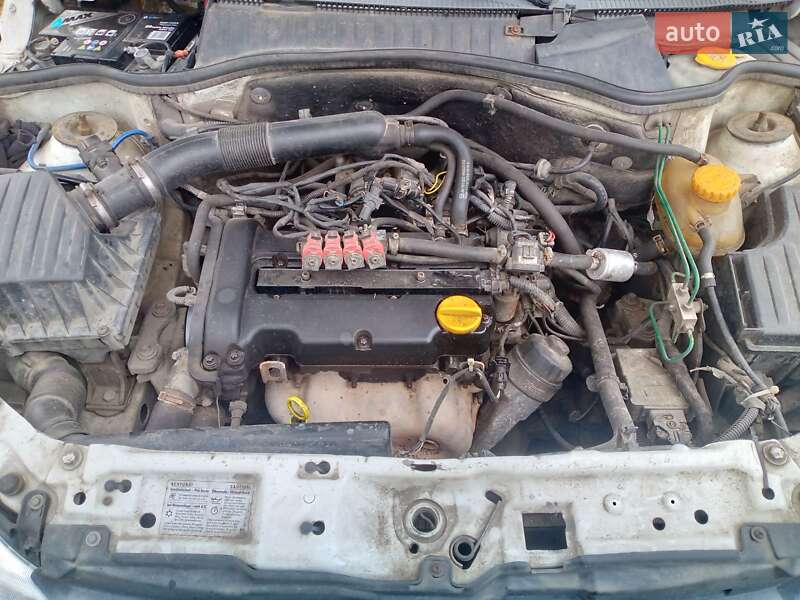 Минивэн Opel Combo 2006 в Киверцах фото 5 Минивэн Opel Combo 2006 в Киверцах