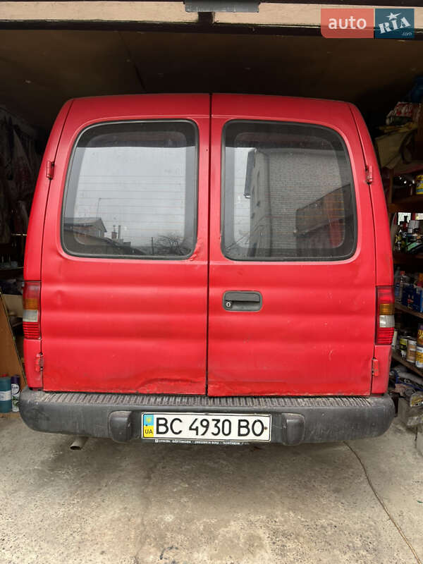 Вантажний фургон Opel Combo 1995 в Львові