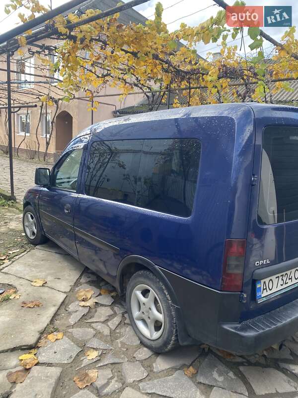 Минивэн Opel Combo 2005 в Мукачево