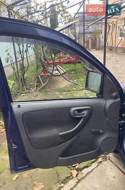 Минивэн Opel Combo 2005 в Мукачево