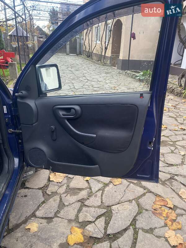 Минивэн Opel Combo 2005 в Мукачево фото 8 Минивэн Opel Combo 2005 в Мукачево