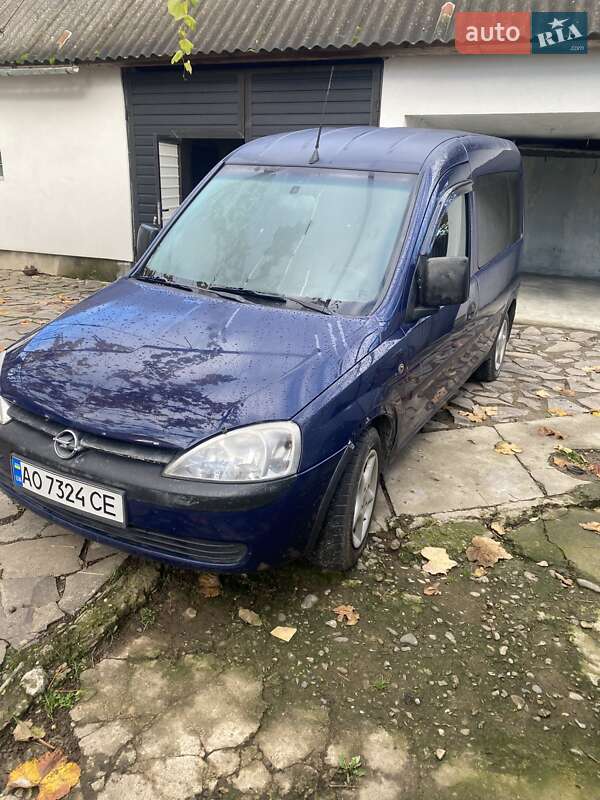 Минивэн Opel Combo 2005 в Мукачево фото 3 Минивэн Opel Combo 2005 в Мукачево