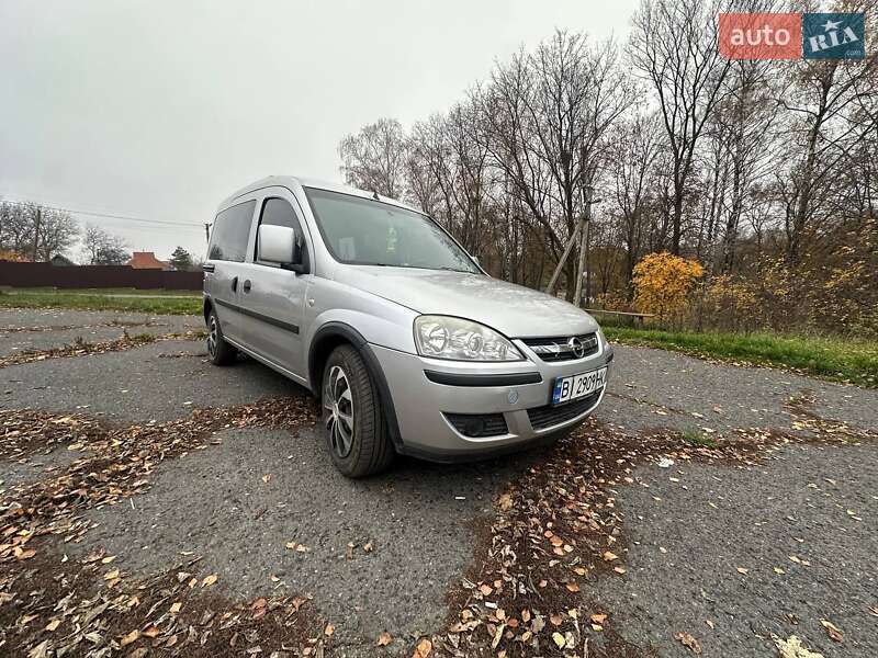 Мінівен Opel Combo 2005 в Полтаві