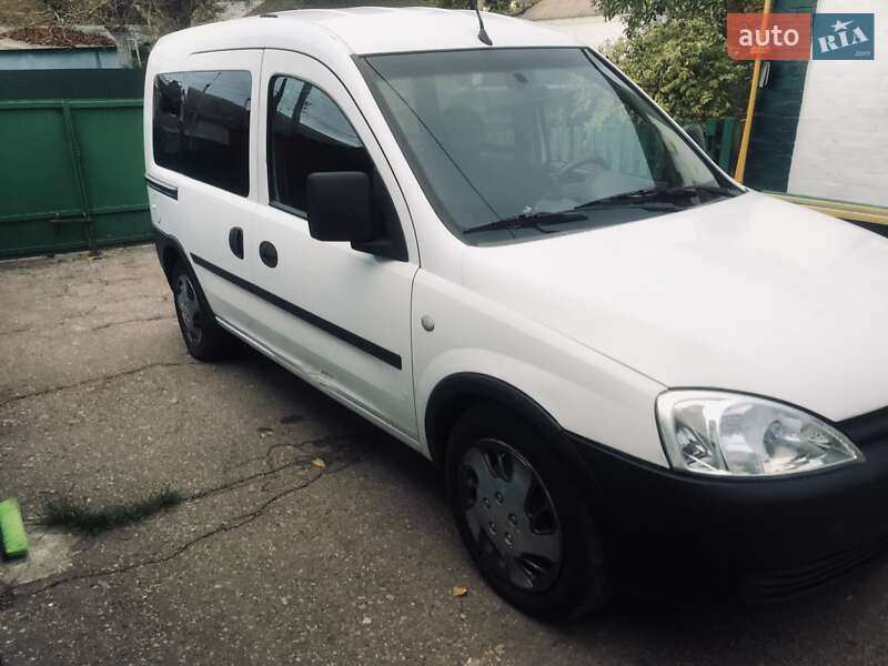 Минивэн Opel Combo 2007 в Белой Церкви