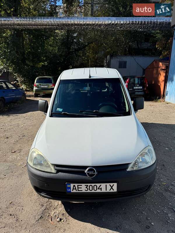 Минивэн Opel Combo 2007 в Днепре