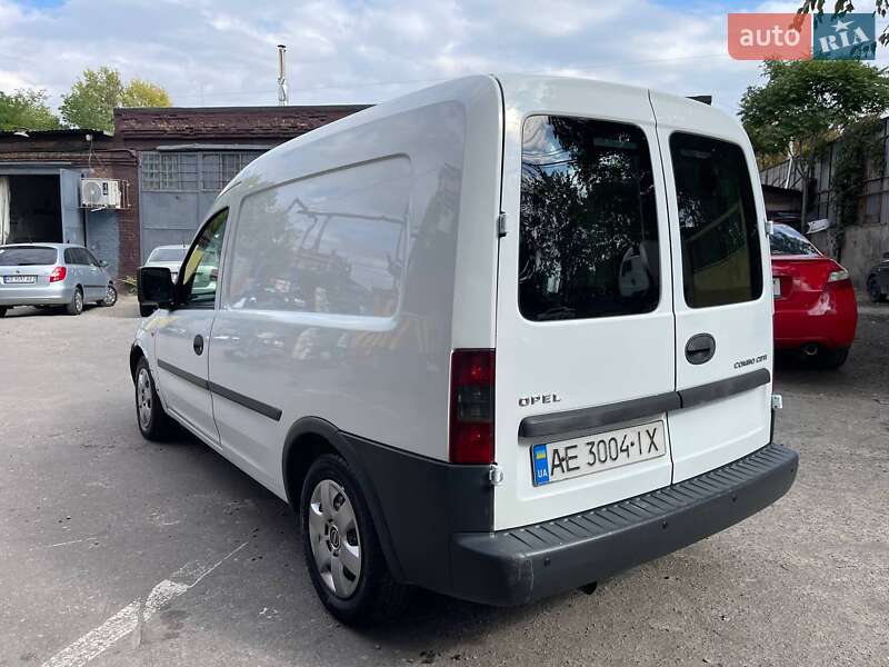 Минивэн Opel Combo 2007 в Днепре