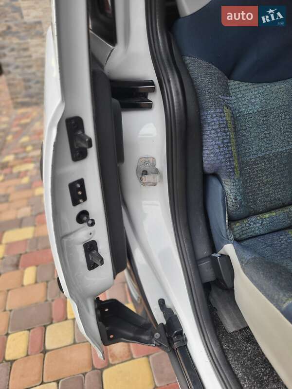 Мінівен Opel Combo 2006 в Смілі фото 8 Мінівен Opel Combo 2006 в Смілі