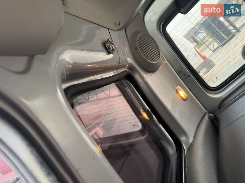 Минивэн Opel Combo 2004 в Теребовле